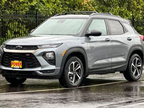 Used 2021 Chevrolet TrailBlazer RS w/ Sun and Liftgate Package image 7