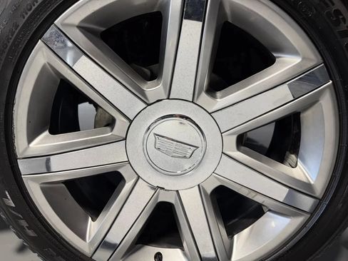Used 2019 Cadillac Escalade Luxury AWD/4WD image 10