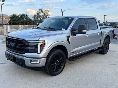 Used 2024 Ford F150 Lariat w/ Equipment Group 502A High AWD/4WD image 10