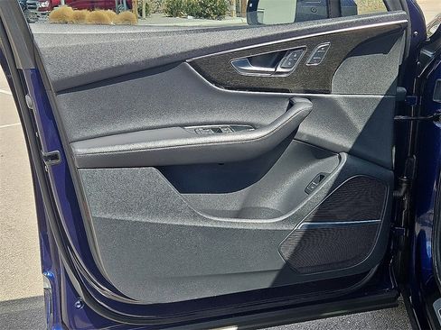 Used 2023 Audi Q7 3.0T Premium Plus image 14