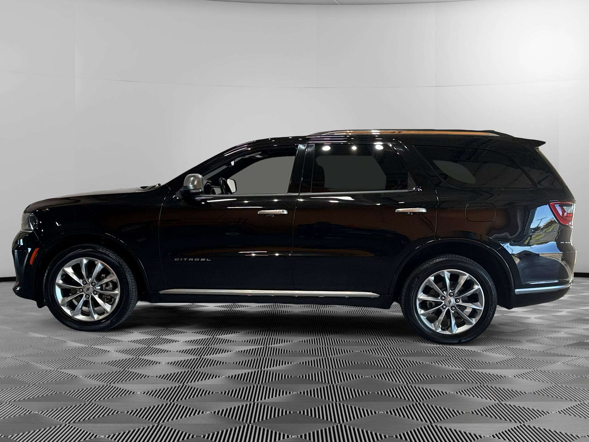 Used 2024 Dodge Durango Citadel AWD/4WD image 2