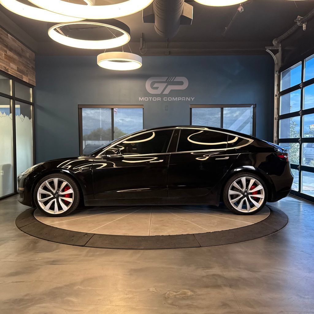 Used 2019 Tesla Model 3 Performance AWD/4WD image 6