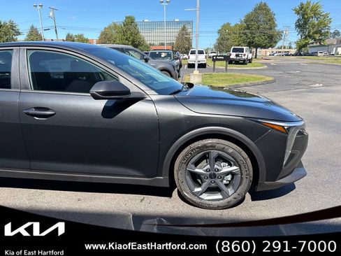 New 2026 Kia K4 FWD image 6