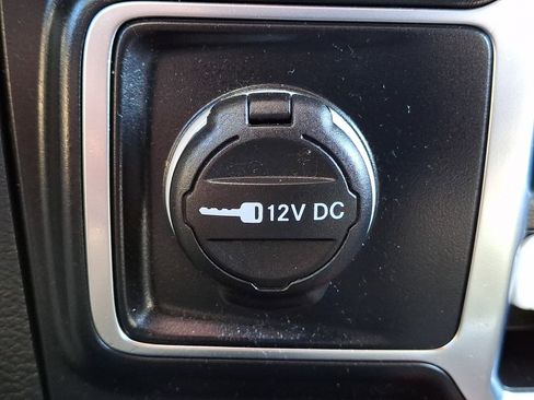 Used 2021 Jeep Wrangler Islander image 25