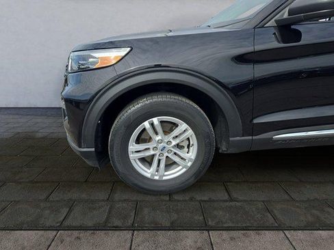 Certified 2023 Ford Explorer XLT w/ Equipment Group 202A AWD/4WD image 26