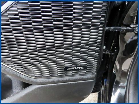 Certified 2023 Jeep Grand Cherokee Overland image 13