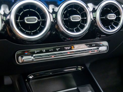 New 2026 Mercedes-Benz GLA 250 4MATIC image 27