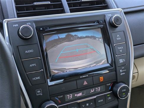 Used 2017 Toyota Camry XLE image 21