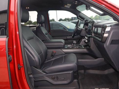 Used 2025 Ford F150 Lariat w/ Equipment Group 501A Mid AWD/4WD image 25