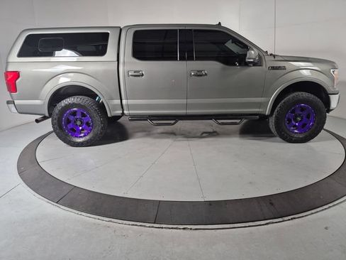 Used 2019 Ford F150 Lariat w/ Equipment Group 501A Mid AWD/4WD image 5
