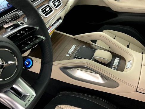 New 2026 Mercedes-Benz GLE 53 AMG 4MATIC image 8