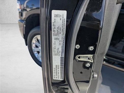 Used 2024 RAM 2500 Laramie w/ Sport Appearance Package image 13