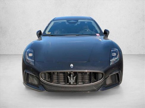 Used 2024 Maserati GranTurismo Trofeo image 2