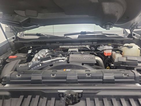 Used 2024 Chevrolet Silverado 2500 LTZ w/ LTZ Plus Package image 30