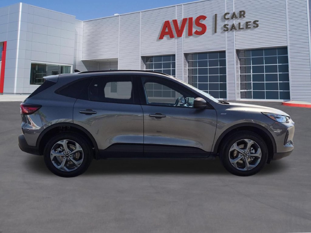 Used 2026 Ford Escape ST-Line AWD/4WD image 5