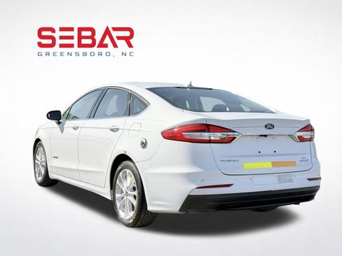 Used 2019 Ford Fusion SE FWD image 9