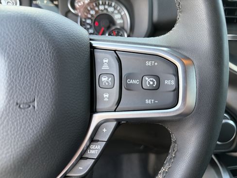Used 2025 RAM 1500 Big Horn AWD/4WD image 30