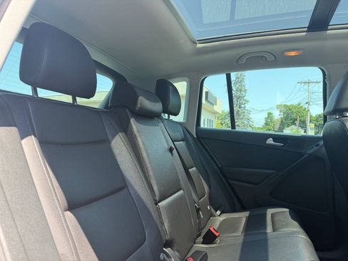 Used 2016 Volkswagen Tiguan SE AWD/4WD image 27
