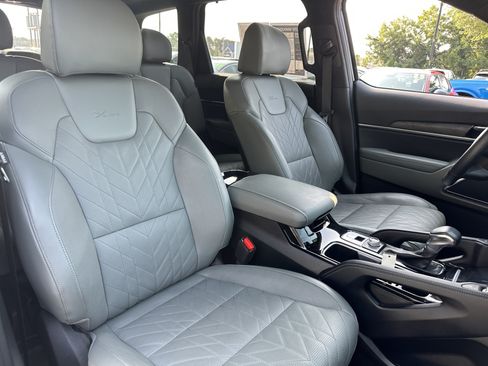 Used 2024 Kia Telluride SX Prestige X-Pro AWD/4WD image 13