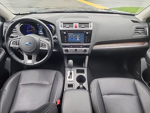 Used 2016 Subaru Outback 3.6R Limited AWD/4WD image 22