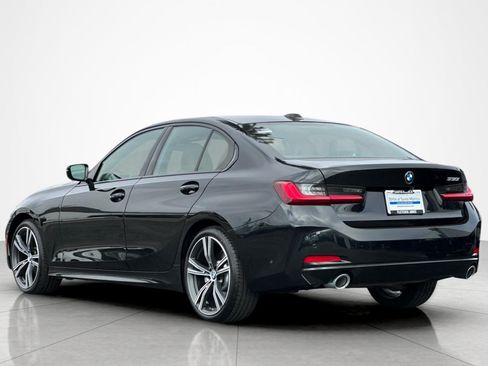 Used 2023 BMW 330i Sedan w/ Parking Assistance Package RWD image 3