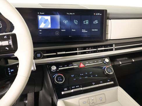 Certified 2026 Hyundai Santa Fe SE FWD image 5