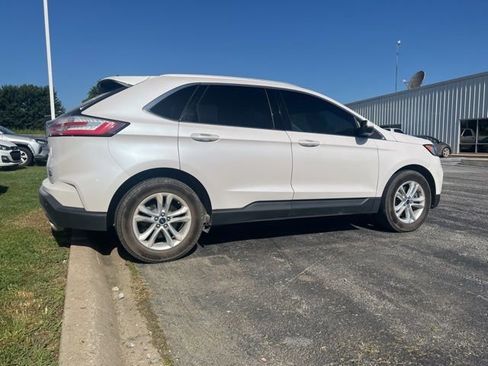 Used 2019 Ford Edge SEL w/ Equipment Group 201A image 6