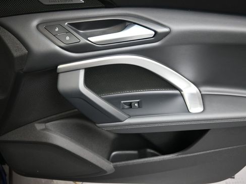 Certified 2025 Audi Q5 Premium Plus w/ Premium Plus image 12