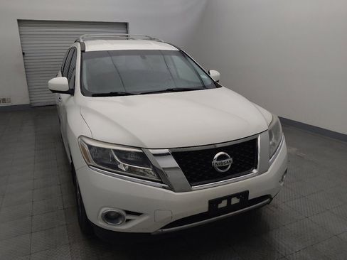 Used 2015 Nissan Pathfinder SL w/ SL Tech Package image 14