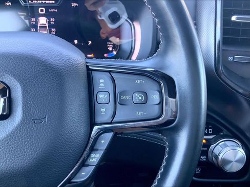 Used 2023 RAM 1500 Limited AWD/4WD image 25