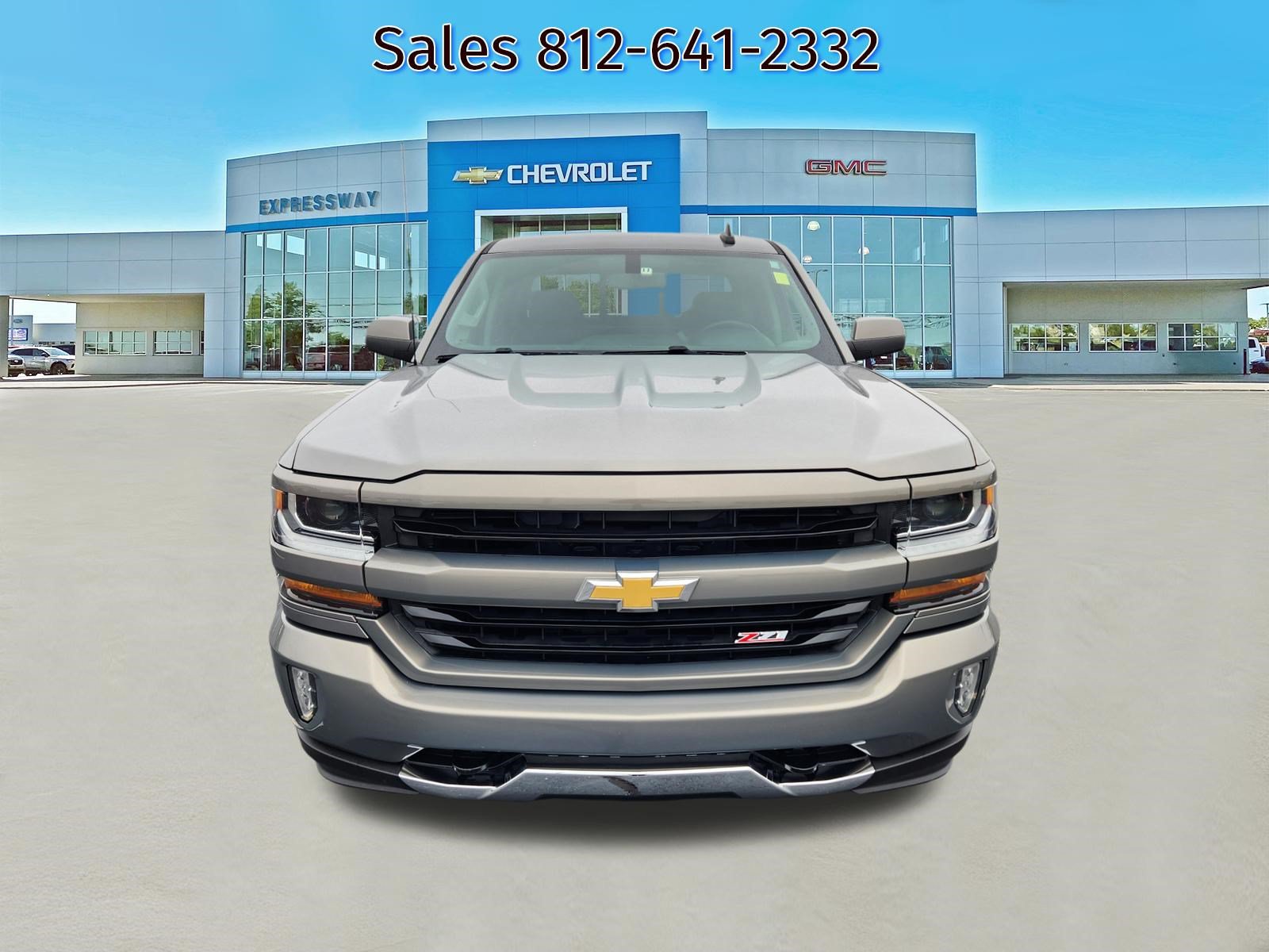 Used 2017 Chevrolet Silverado 1500 LT w/ All Star Edition AWD/4WD image 2