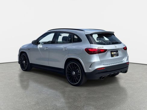Used 2025 Mercedes-Benz GLA 35 AMG 4MATIC image 5