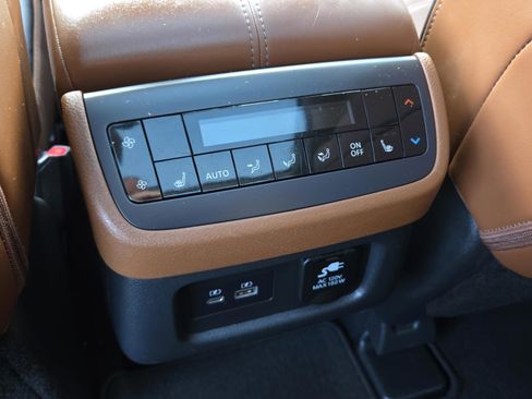 Certified 2024 Nissan Pathfinder Platinum w/ Cargo Package image 15