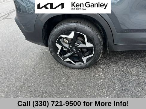 Used 2025 Kia Seltos S AWD/4WD image 23