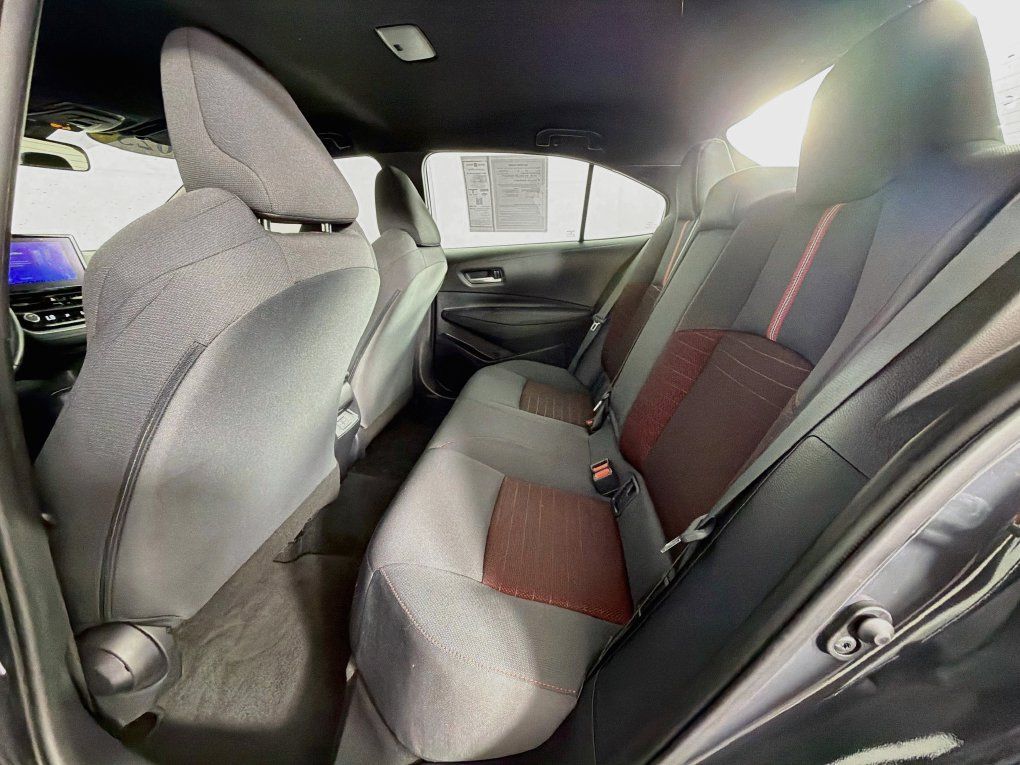Used 2025 Toyota Corolla SE FWD image 36