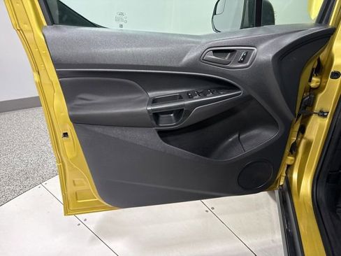 Used 2018 Ford Transit Connect XL FWD image 9