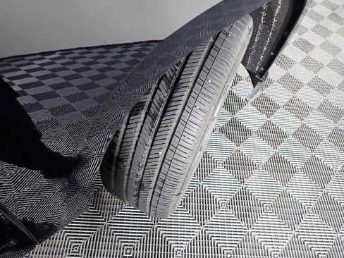 Used 2017 Chevrolet Tahoe Premier image 40