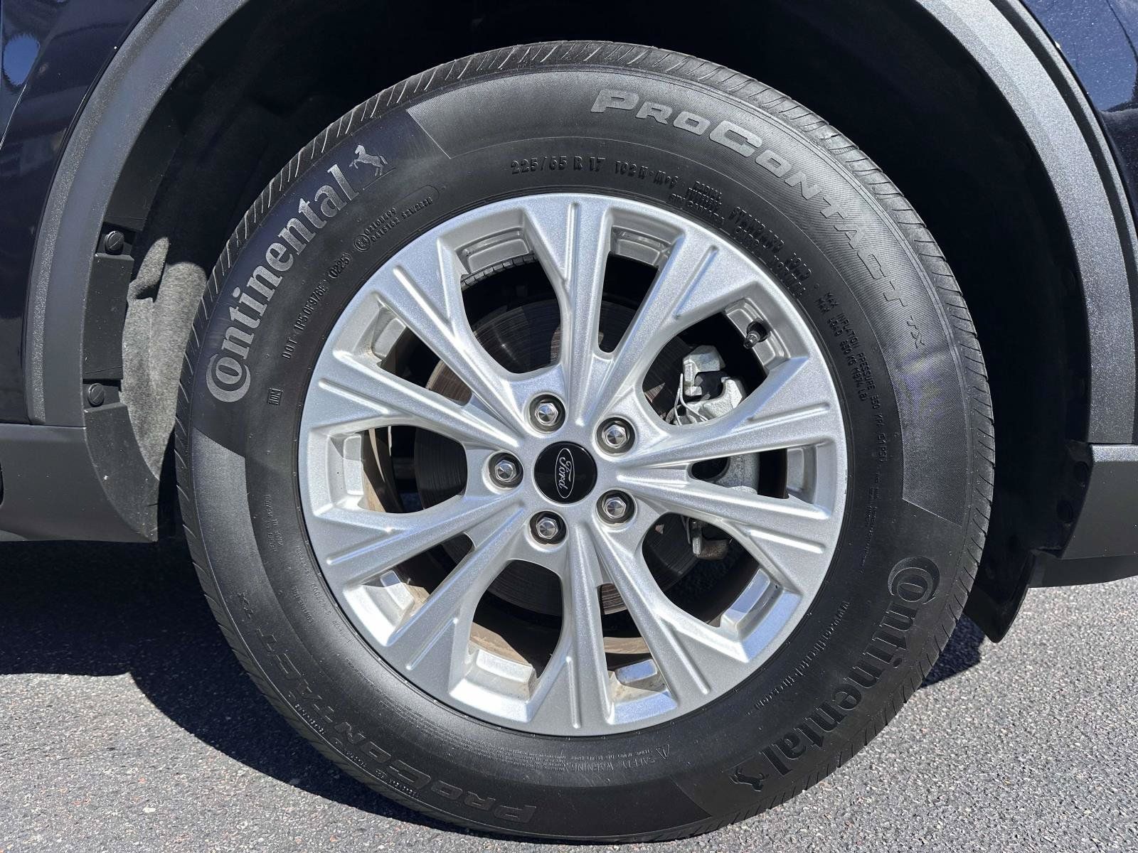 Used 2025 Ford Escape Active AWD/4WD image 7