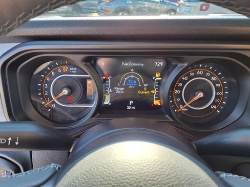 New 2025 Jeep Gladiator Sport image 13