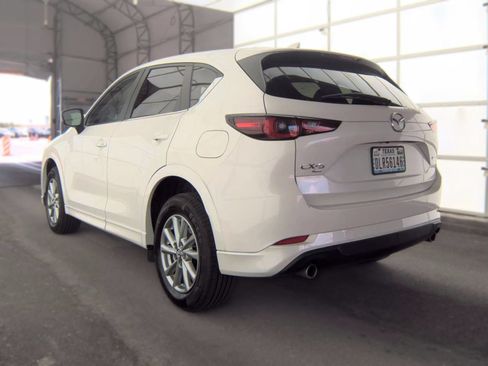 Used 2024 MAZDA CX-5 AWD 2.5 S w/ Select Package image 2