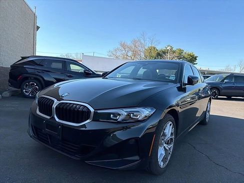 Used 2025 BMW 330i xDrive Sedan image 3