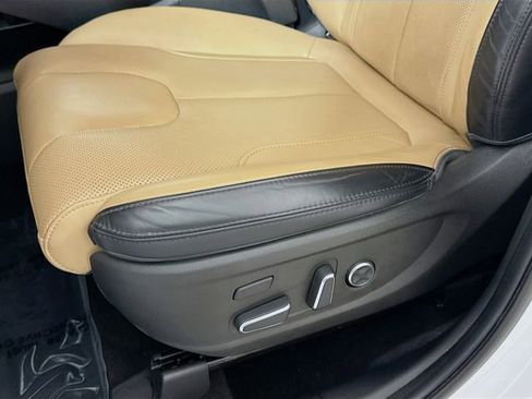Used 2023 Hyundai Santa Fe Calligraphy w/ Cargo Package AWD/4WD image 16