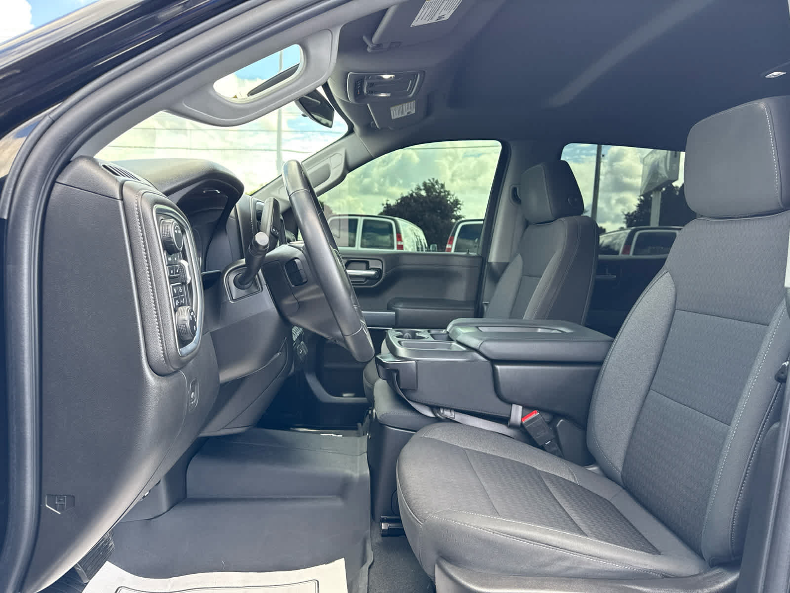 Certified 2022 Chevrolet Silverado 1500 RST AWD/4WD image 11