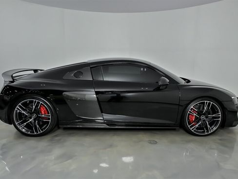Used 2022 Audi R8 V10 performance AWD/4WD image 14