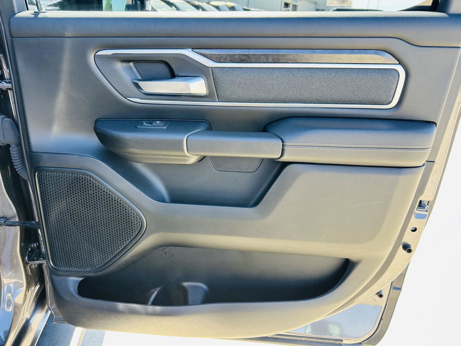 Used 2023 RAM 1500 Big Horn AWD/4WD image 29