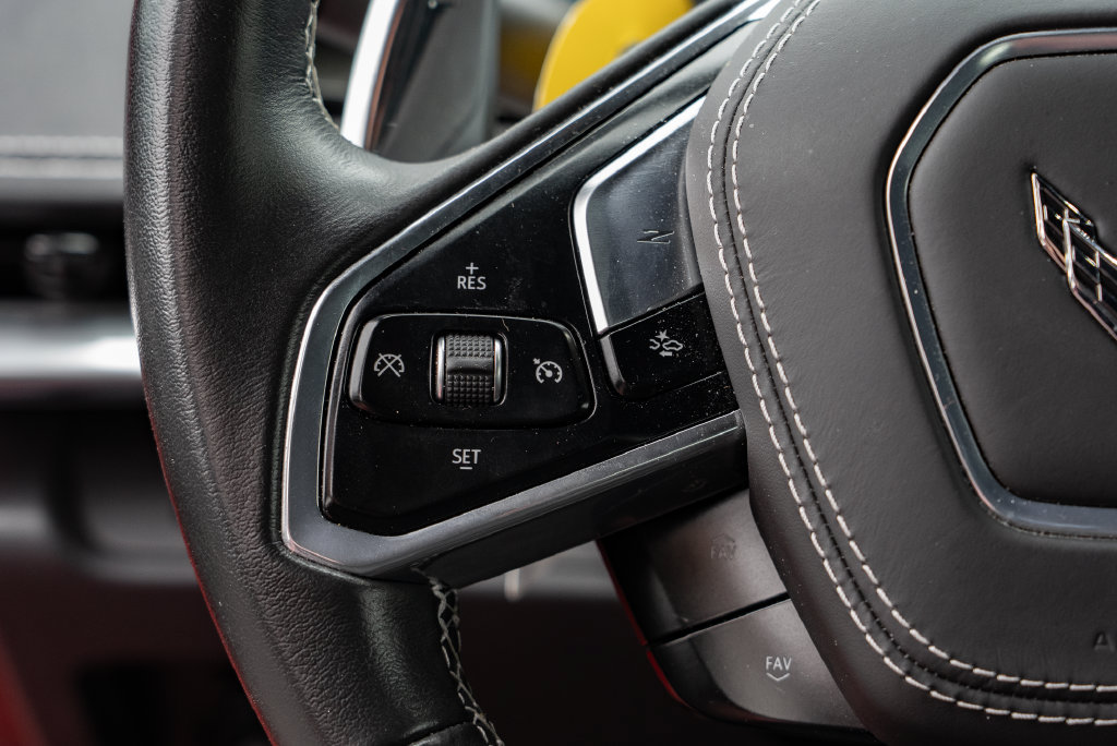 Used 2025 Chevrolet Corvette Stingray Coupe w/ 1LT RWD image 13