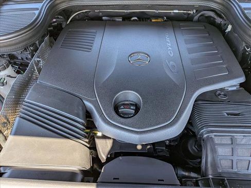 New 2026 Mercedes-Benz GLE 450 4MATIC Coupe image 16