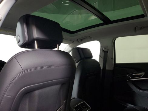 Used 2023 Audi e-tron Premium Plus w/ Premium Plus Package image 14