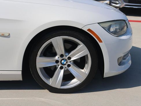 Used 2011 BMW 328i Convertible w/ Premium Pkg image 10