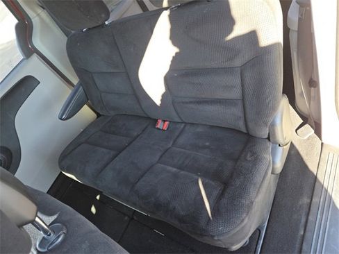 Used 2014 Dodge Grand Caravan American Value Package image 22